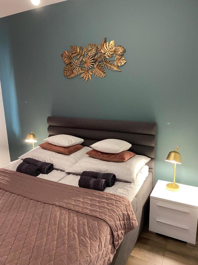 Appartement Gawra Gustawa à Ustrzyki Dolne Extérieur photo
